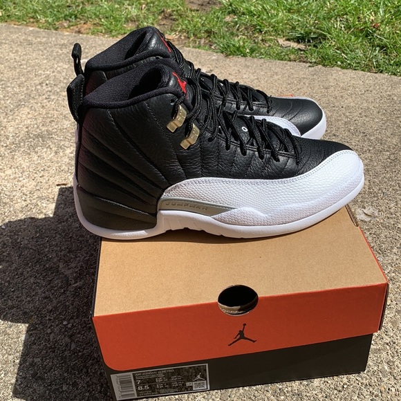 NWT Jordan 12 Retro “Playoffs” Size 7 men /8.5-9 women - Picture 4 of 10